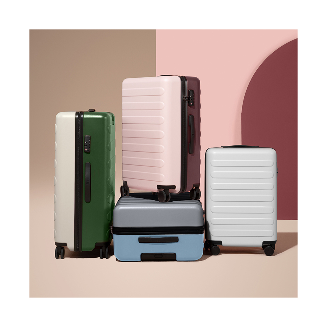 Чемодан NINETYGO Rhine Luggage 28" White+Green