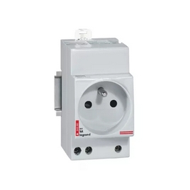 Розетка на DIN рейку 2к+З французский стандарт